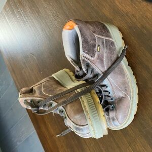 Steve Madden hiking boot